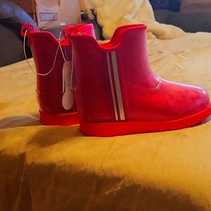 Time & Tru Pink Winter Boots NWT